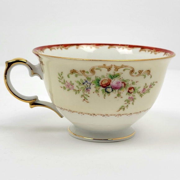 Vintage Meito China Hand Painted Japan Tea Cup & Saucer Floral Bouquet EUC - Picture 5 of 12